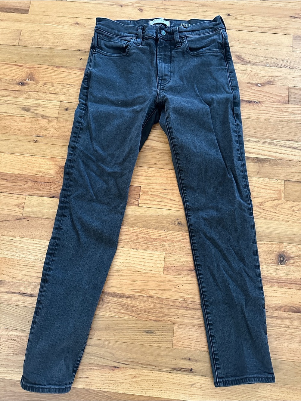 Madewell Athletic Slim Men's Jeans in Washed Black